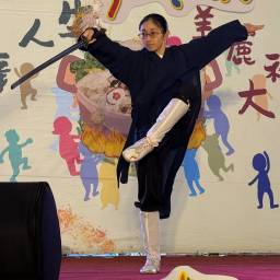 葉珈妤 講師